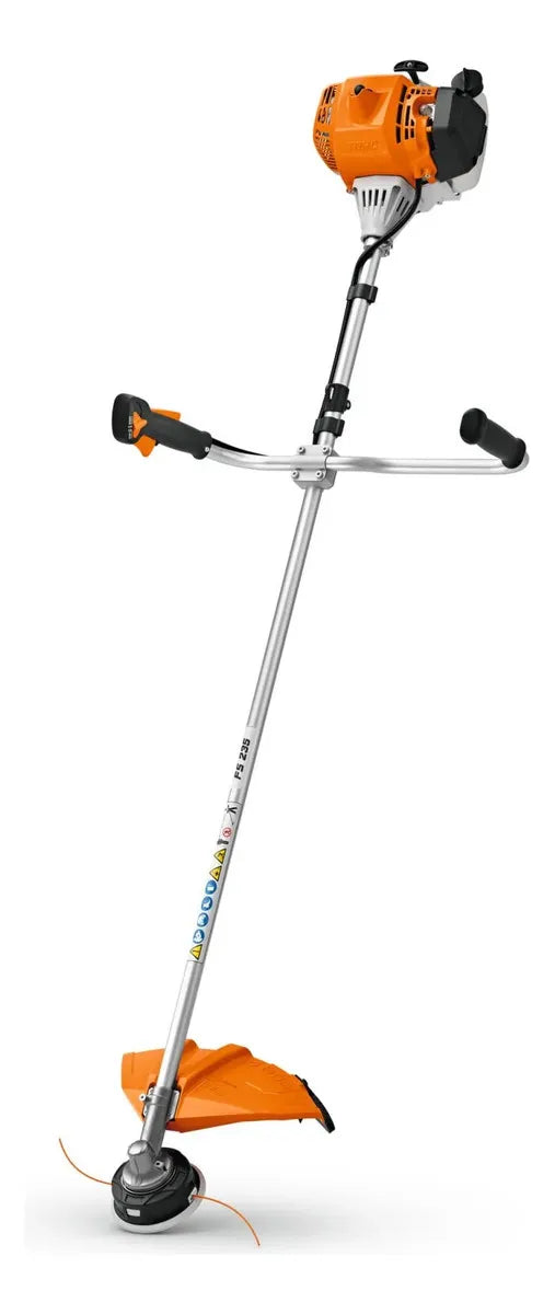 Desbrozadora STIHL FS 235 2.1 HP con cuchilla